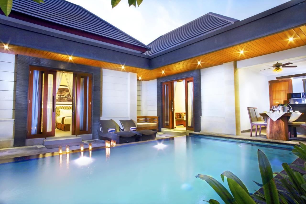 The Banyumas Suite Villa Legian Extérieur photo
